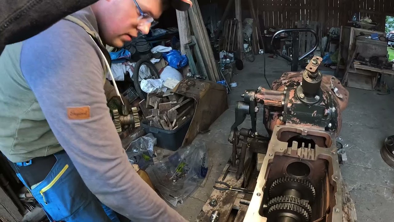 Zetor 7211 remont skrzyni biegów