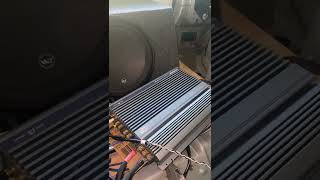 Alpine MRV-1000 Amp Test on JL 12W3