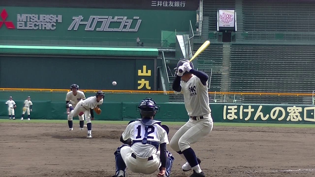 2019センバツ甲子園練習】大分・足立 駿（主将）【ホームラン