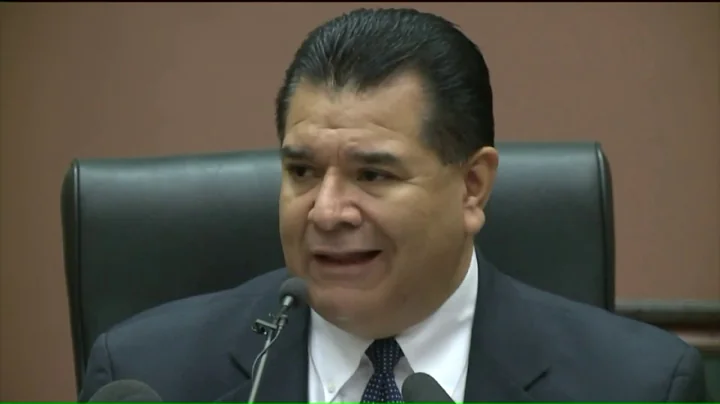Former state senator Martin Sandoval charged with ...