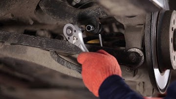 Hoe een Koppelstang achteraan vervangen op een VOLVO S60 I [HANDLEIDING]