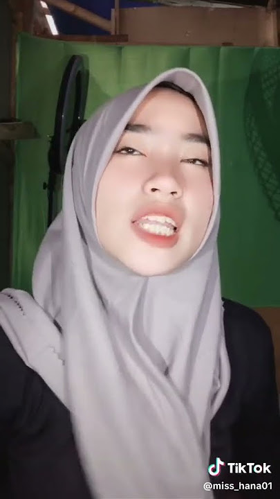 hana ternyata vampir