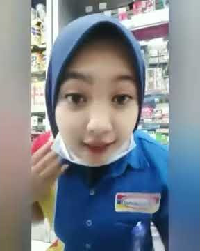 tik tok karyawan indomaret