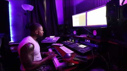 Making a Trap beat in 5 mins