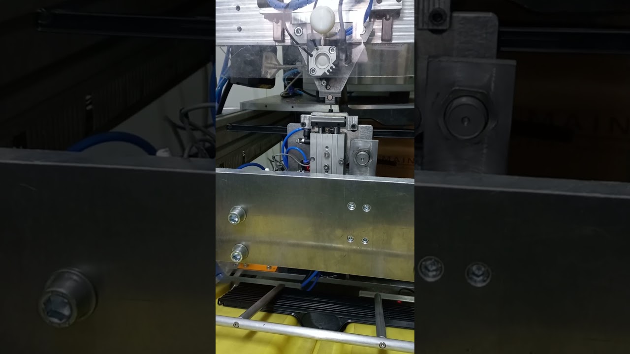 Plastic Hanger Hook Insert Machine