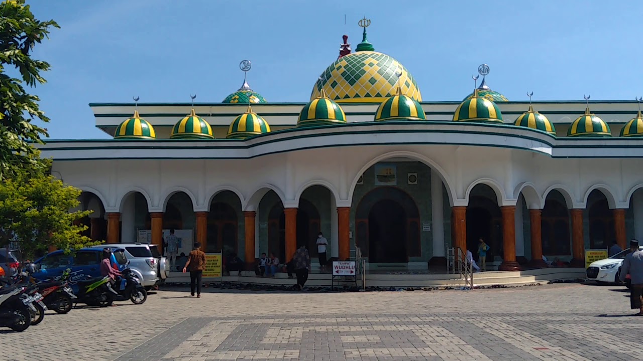  Masjid  Agung  Ponorogo mampir sholat Jumat YouTube