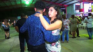 Que ojazos !!! - y que chulo bailan  Puro rancho Primo | Ajuchitlan Del Progreso