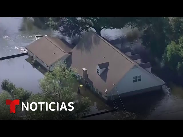 Una poderosa tormenta hace que partes de Houston revivan el desastre del huracán Harvey