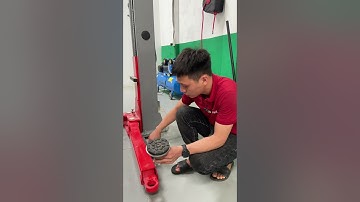 Cầu nâng 2 trụ UNIVIET lắp đặt tại Trung tâm phuộc Tein - Đồng Nai