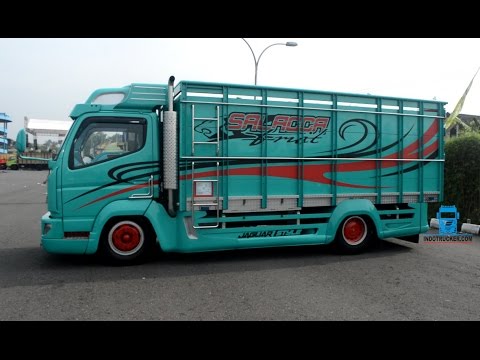  Modifikasi  Truk  Fuso  Canter Hijau Interior Keren YouTube