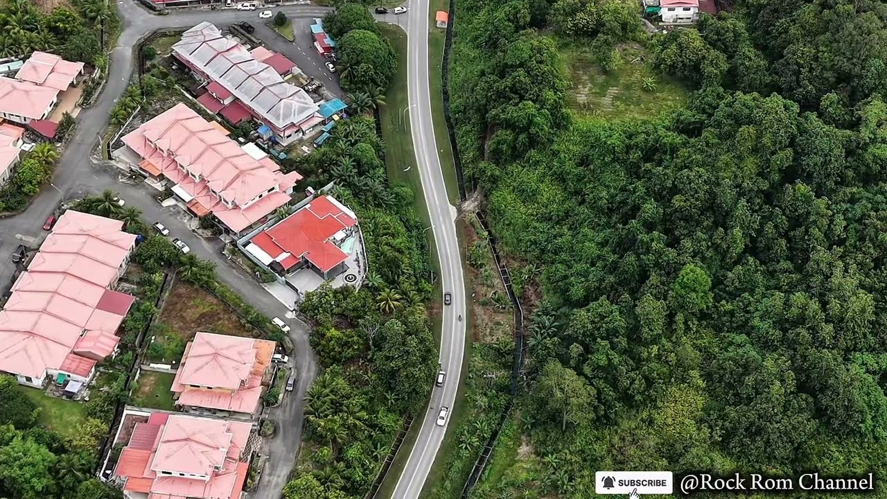 Pemandangan Taman yong dan pekan kapit dari udara.