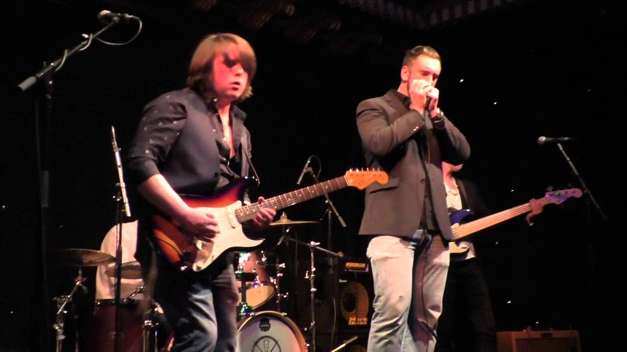 Andy Taylor Group - Shakey Ground