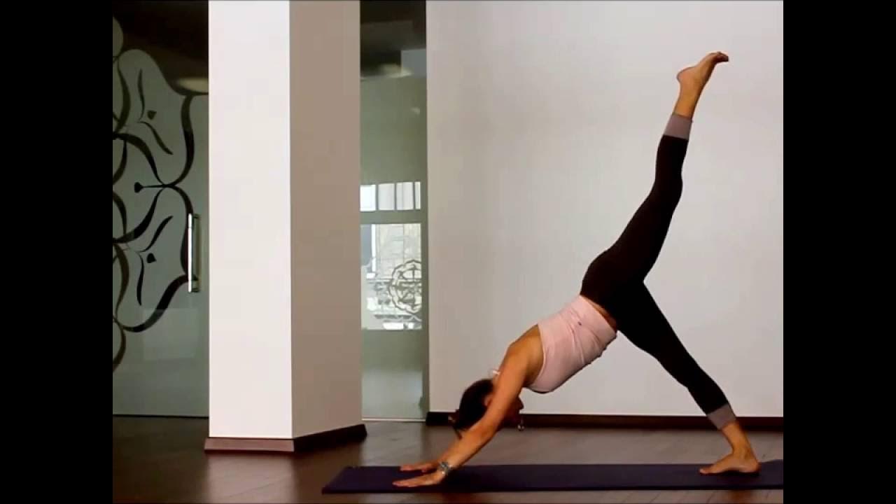 Vinyasa flow yoga - hanuman namaskar A&B - YouTube