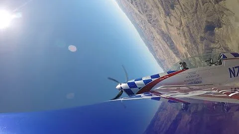 Aerobatic Flight - Incredible!
