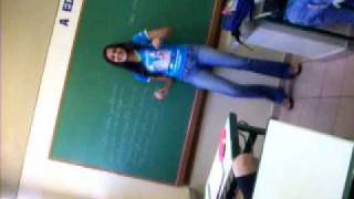 Dança Biquíni De Bolinha Amarelinha