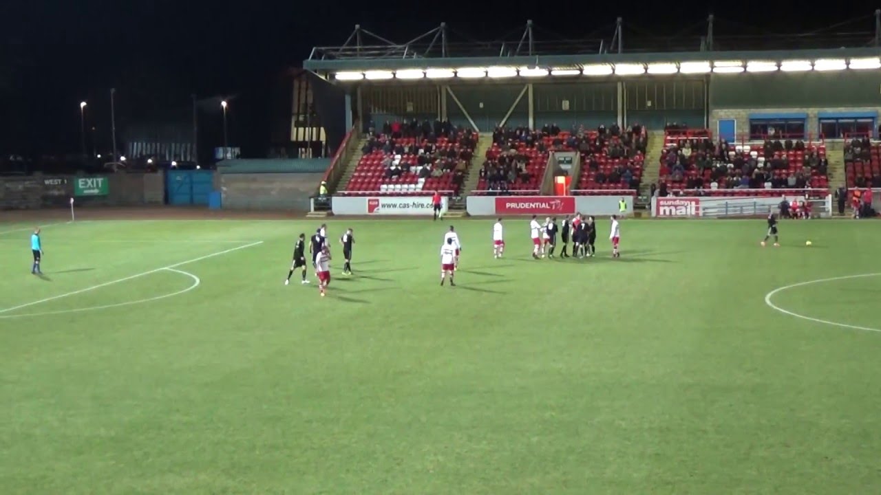 football score Stirling Albion 1 - 2 Clyde