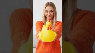 Blonde Girl Laughs at the Silliest Thing Ever 😂 (You’ll Laugh Too!) #BlondeVibes #FunnyMoments