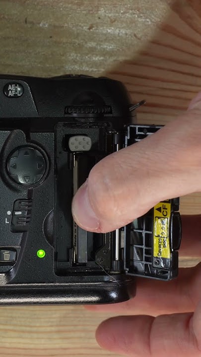 nikon-d70-cf-cards-remove-replace-and-how-many-photos-can-the-d70