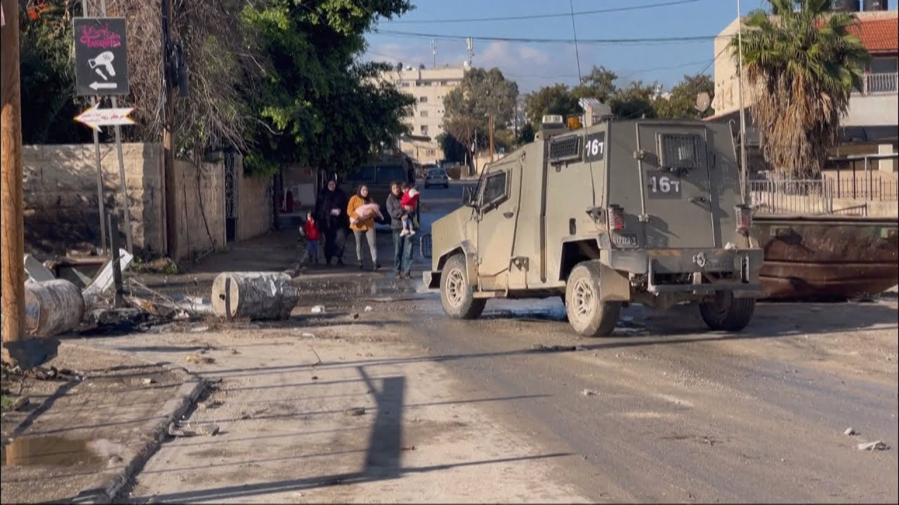 جانب من اجتياح قوات الاحتلال لمدينة ومخيم جنين في يومه الثالث