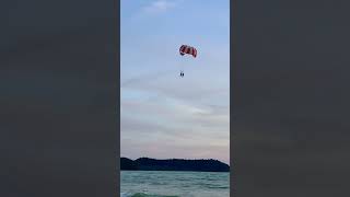 Parasailing in Langkawi Malaysia #parasailing #malaysia #travel #malaisie #langkawi #malasia