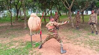 সেনাবাহিনীর যুদ্ধের ট্রেনিং||Bayonet fighting || bangladesh army training || আর্মি ট্রেনিং || screenshot 1