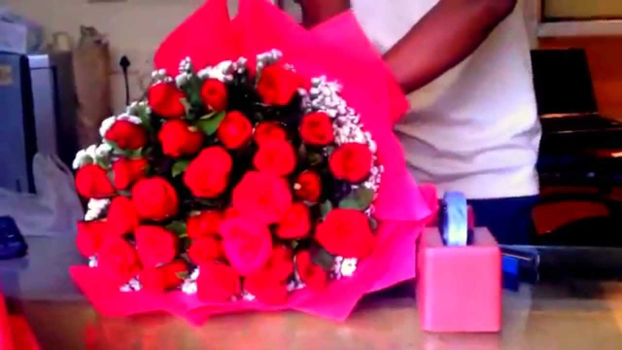 30 Red Roses Bouquet Flowers Delivery Delhi Youtube