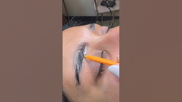 Brow lamination step 2👌 #browlamination #browtint #brows #browlifting #trending #beauty