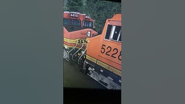 BNSF C44-9W 4410 hits BNSF C44-9W 5228 in open rails