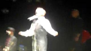 Miguel Bose - Nada Particular (live)