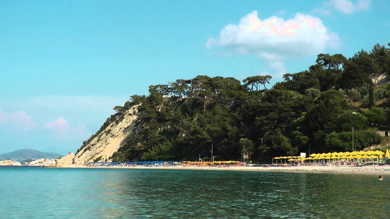 30 seconds Samos: Tsamadou beach west of Kokkari / Samos, Greece