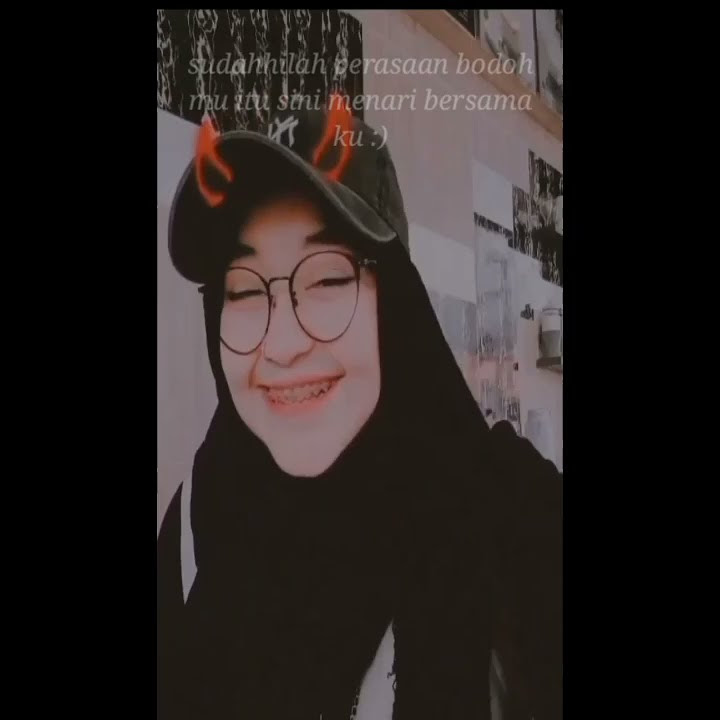 Story keren buat whatsaap 30 detik / ( cewe cantik )
