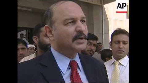 Gvt lawyer says Musharraf will resign as army chief if he wins elex