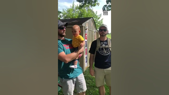 Baby Gets Confused by Dad & His Twin Brother 🤣