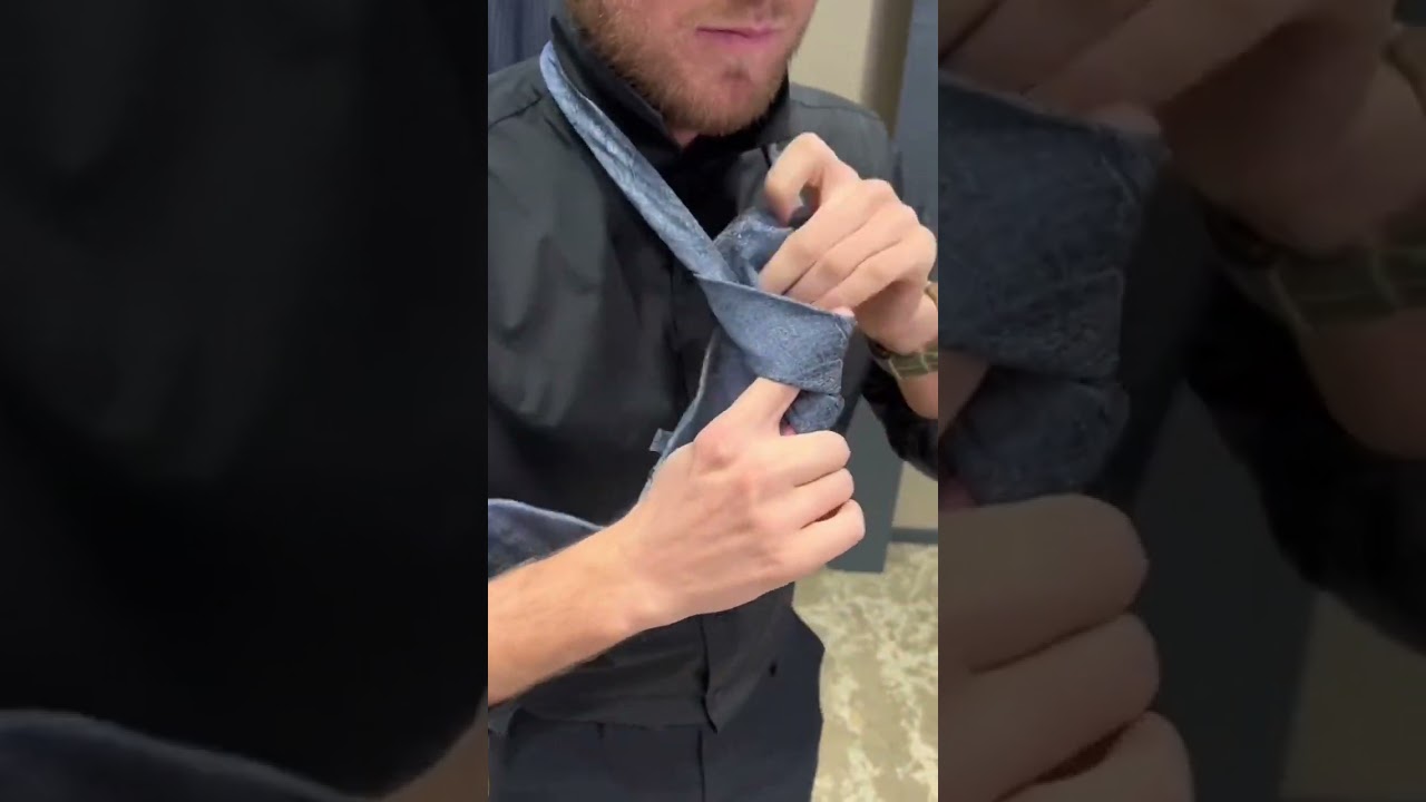 How to tie a Windsor Knot 👔 