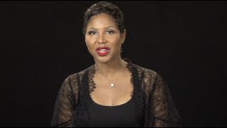 Unbreak My Heart by Toni Braxton - A Special Message for Braxton Family Values Viewers
Toni Braxton, author of Unbreak My Heart: A Memoir (in bookstores everywhere May 20th, 2014), has a special message for loyal Braxton Family Values viewers.
Pre-order the book:
Amazon: http://ads.harpercollins.com/yt?isbn=9780062293282&retailer=amazon
iBookstore: http://ads.harpercollins.com/yt?isbn=9780062293282&retailer=apple
Barnes & Noble: http://ads.harpercollins.com/yt?isbn=9780062293282&retailer=barnesandnoble
Indiebound: http://ads.harpercollins.com/yt?isbn=9780062293282&retailer=indiebound
Books-A-Million: http://ads.harpercollins.com/yt?isbn=9780062293282&retailer=booksamillion
Read an exclusive excerpt on WEtv.com: http://www.wetv.com/we-tell-all/blogs/exclusive-excerpt-from-toni-braxtons-memoir-unbreak-my-heart
Watch Braxton Family Values: http://www.wetv.com/shows/braxton-family-values Unbreak My Heart by Toni Braxton - A Special Message for Braxton Family Values Viewers