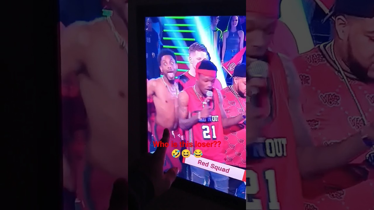 Does anybody know this Man? 😂 😆 