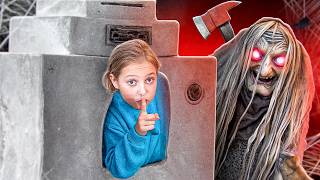 видео: СТРАШНАЯ Подруга МАМЫ! Что скрывает мама от Амельки! картинка: СТРАШНАЯ Подруга МАМЫ! Что скрывает мама от Амельки!
