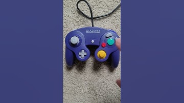 Pressing B on an Indigo Gamecube controller! #gaming #nintendo