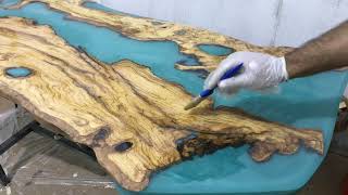 Epoksi masa yapımı Doğal Kenarlı Epoxy woodworking olive tree river live edge table