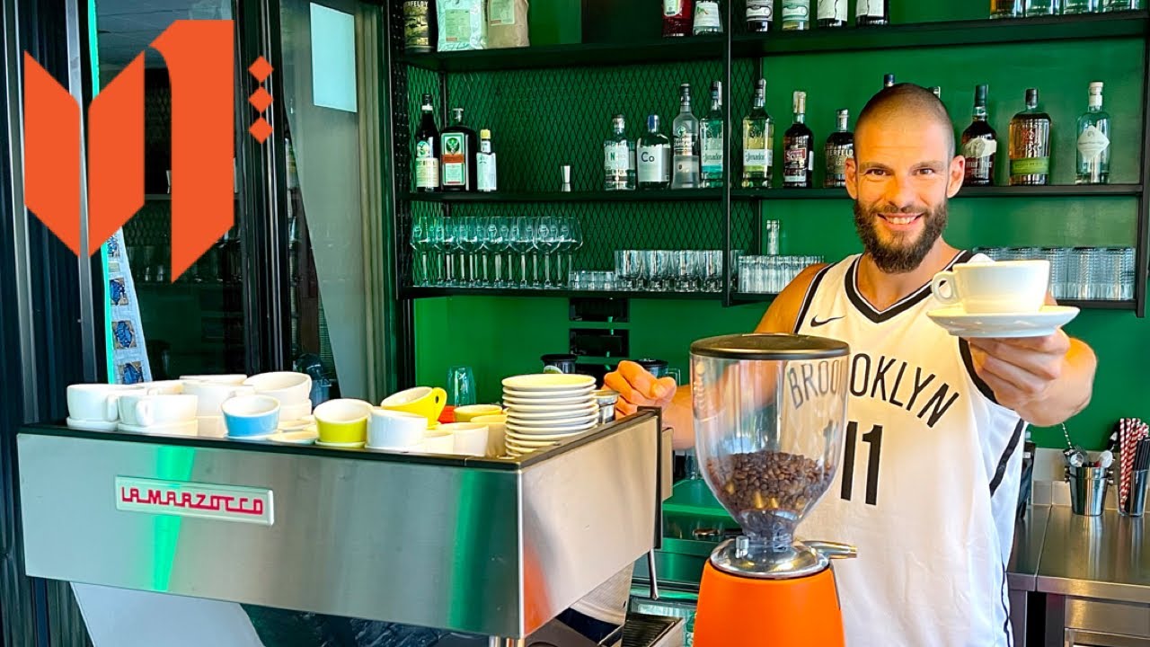Radio Sam Smenu u Kafiću! Otvorili Smo GRIND!