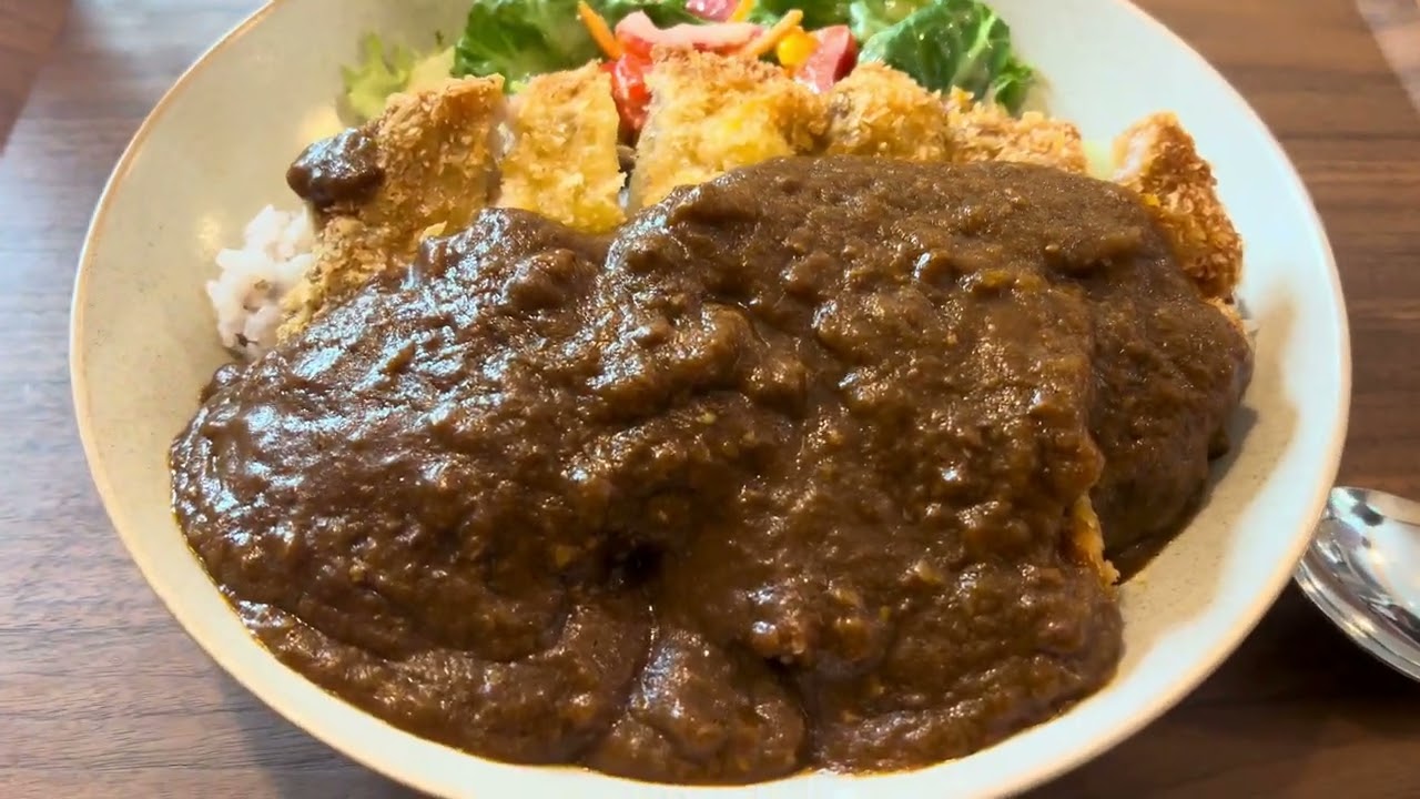 321かふぇの古代米カツカレー　堺市美原区