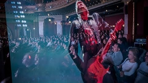 #ScreamHelloBudapest | A film about Pearl Jam