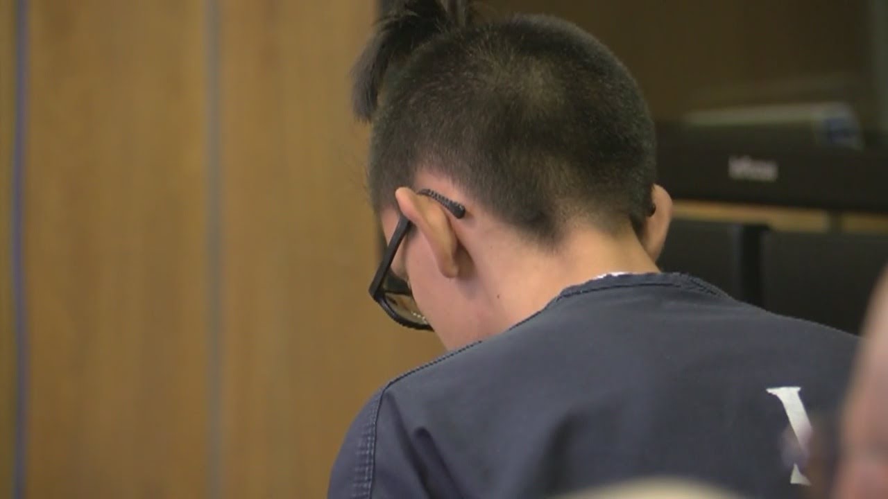 Teen accused of Clovis shooting makes first court appearance - YouTube