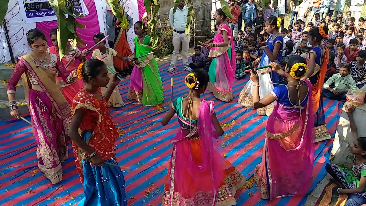 Mota Amadara (k) primary School....Jetpur pavi