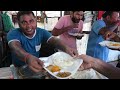 The Man Shoughting &amp; Selling | 20 Rs/ Thali ( 2 Tandoori Roti &amp; Two Veg Curry ) | Roadside Food