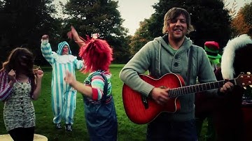 DWAYNE JONES - MILES & HOURS - OFFICIAL VIDEO