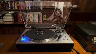 Claudio Martini How I hear It. Technics SL1200GR Direct Drive Turntable.