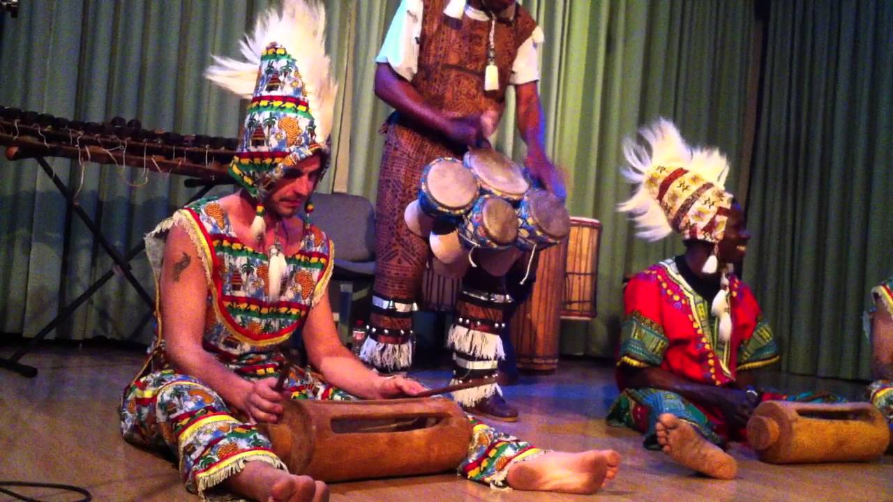 KOUNGBANA CONDE, WOLOGUONDY y Idrissa Diarra.MOV