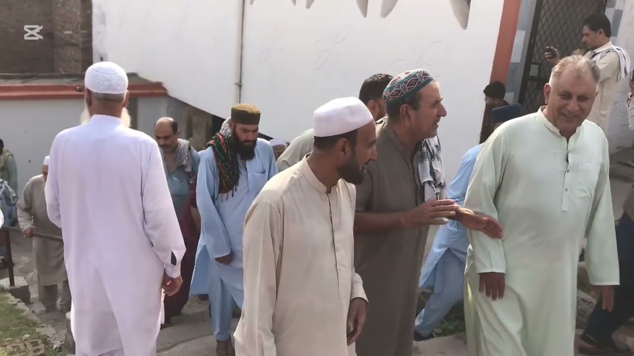 Wife of late reham dada Khan ,Tor oba  gund khel Saleh khana  mother of Umar ali Akhtar Ali  & siste