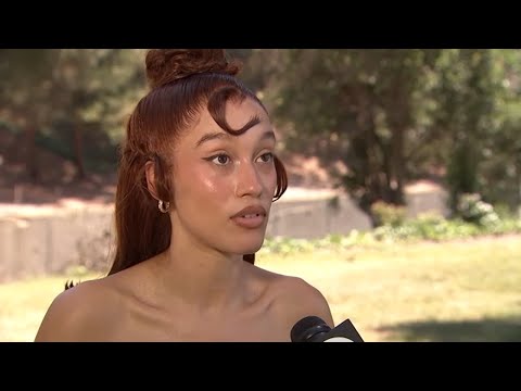 Singer says she